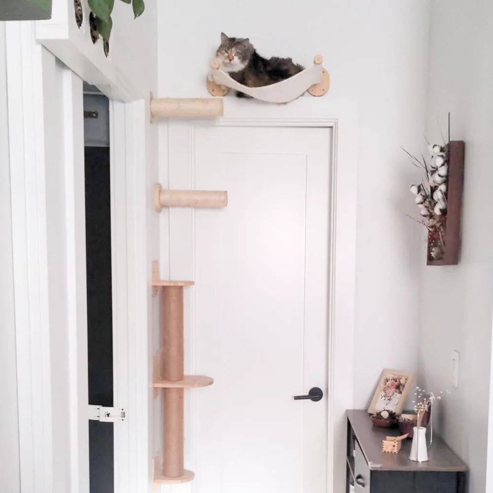 Hoshira CatWall™ – Parque Vertical Modular para Gatos